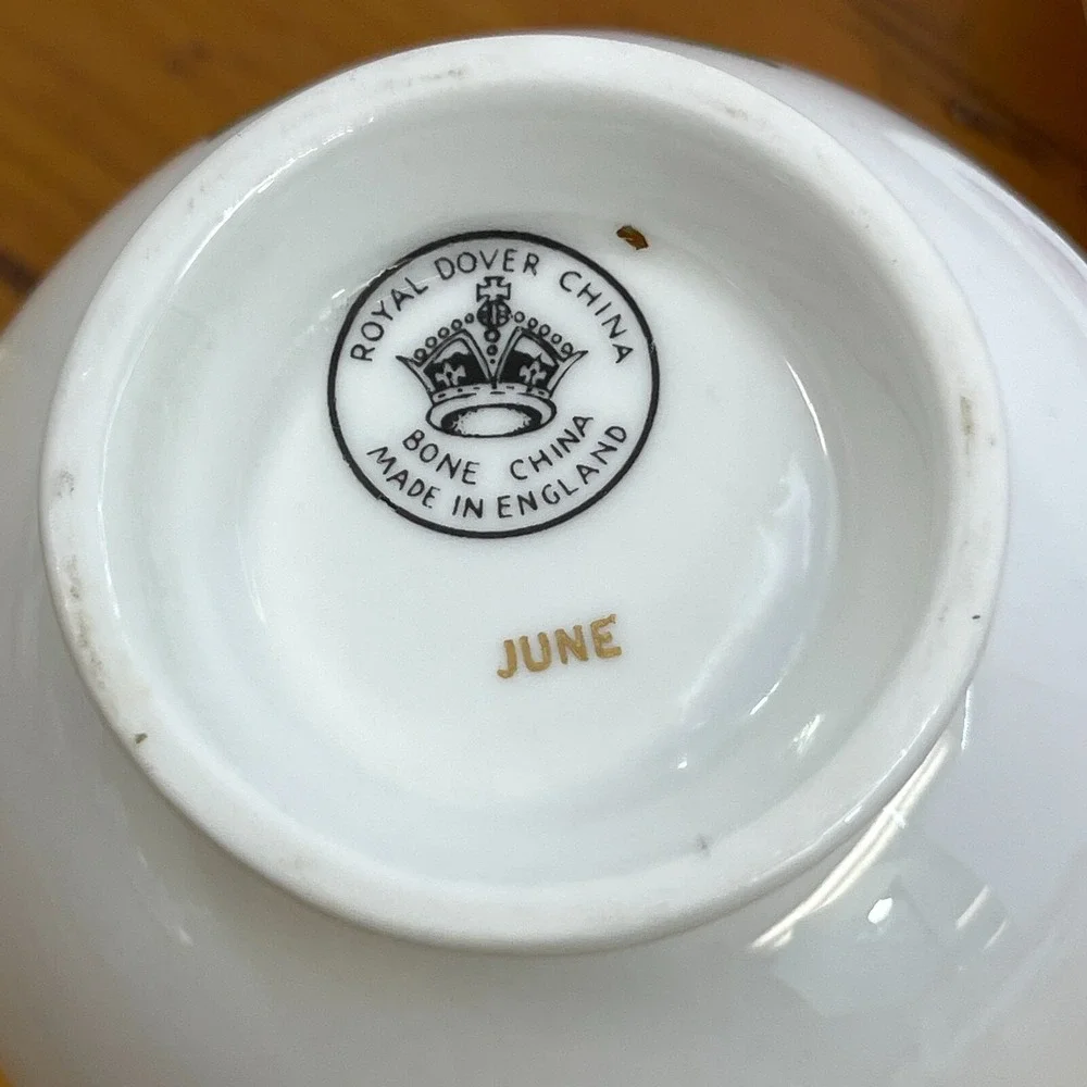 Royal Dover Bone China Cup & Saucer Pink Roses England Made Marked‎ JUNE
